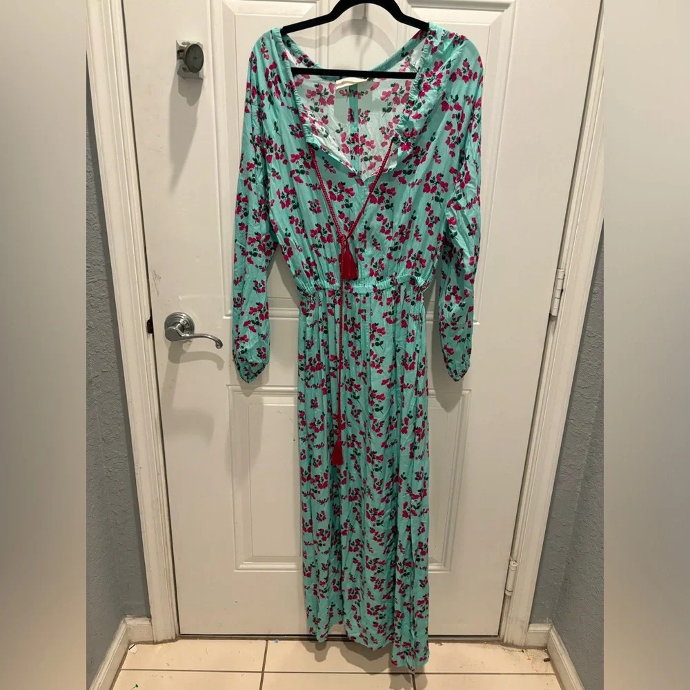 Verandah maxi dress size small